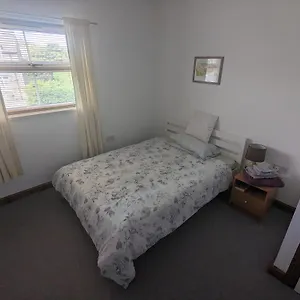 The At Chalk House - 3 Beds - 1 Cot Huddersfield